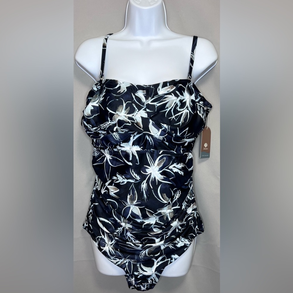 Smismivo Women's One Piece Black/ White‎ Swimsuit Body Contouring Size XL NWOT